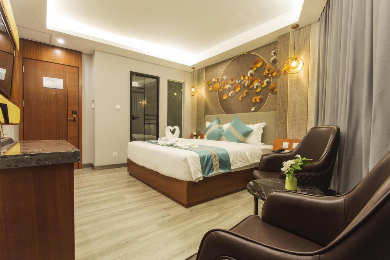 Thapae Twins Hotel - SHA Plus Chiang Mai Exterior foto